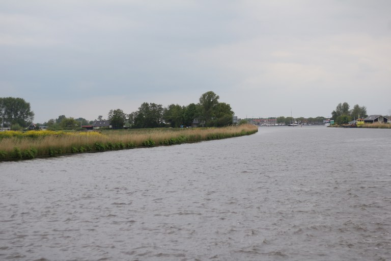 Beheer oevers langs Friese vaarwegen.JPG