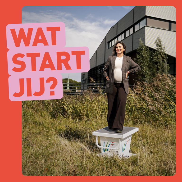 wat start jij rood gekleurde letters - vrouw